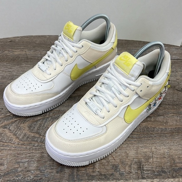 Nike Air Force 1 Shadow SE 'Pale Ivory Light Zitron' DJ5197-100 Size 9 - Picture 2 of 9